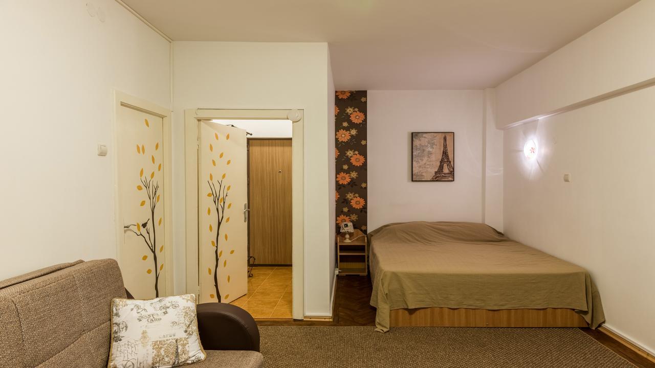 Inner Circle Studio Bucureşti Exterior foto